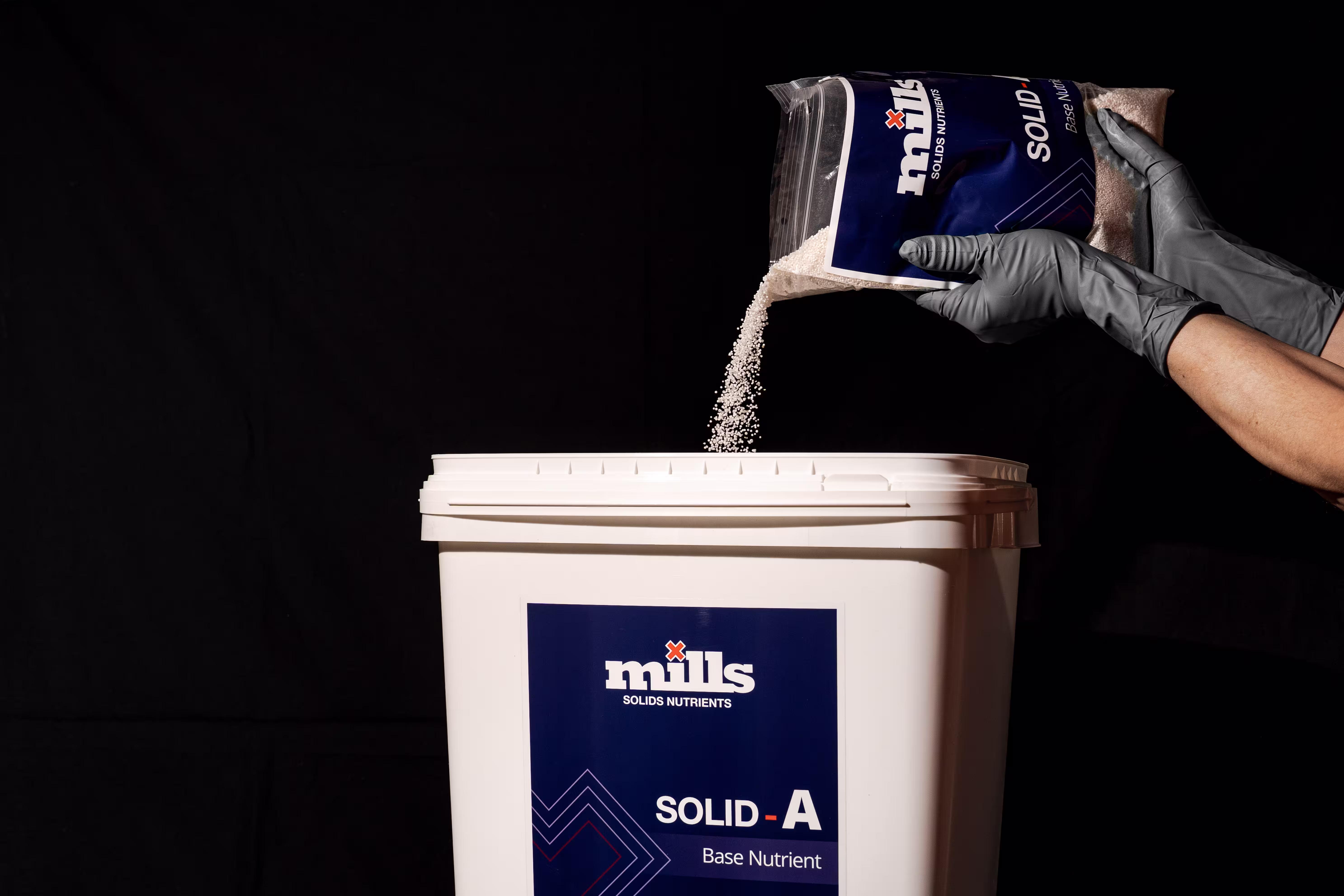 Mills Solid Basis A from the Mills Solids range, full cycle base regime for commercial cultivation and licensed producers.